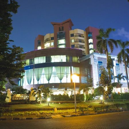 Nam Center Hotel Kemayoran Jakarta Exteriör bild
