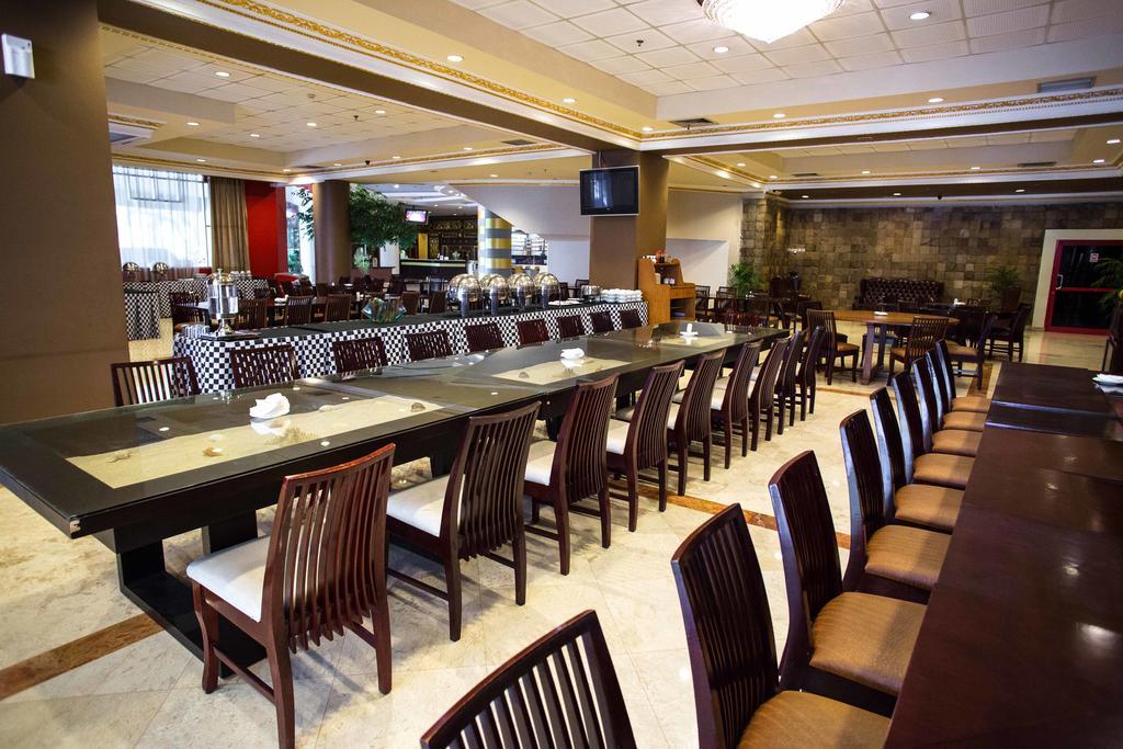 Nam Center Hotel Kemayoran Jakarta Exteriör bild